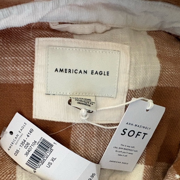American Eagle Outfitters Tan and White Checkered Shirt - Picture 3 of 5